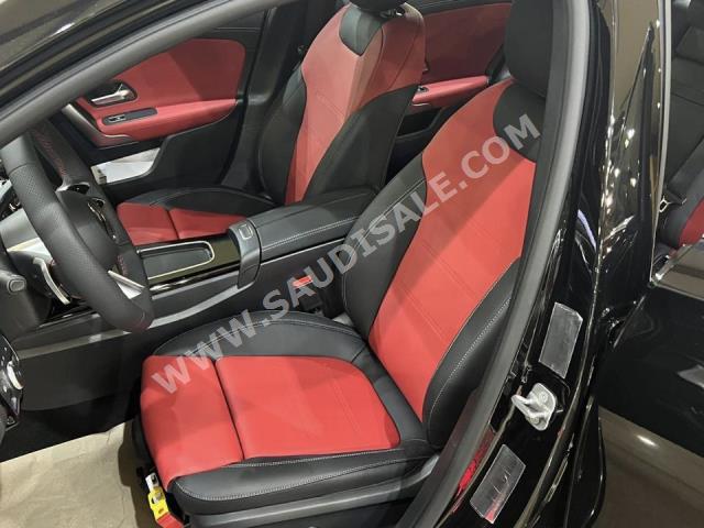 2023 مرسيدس - بنز أي 200