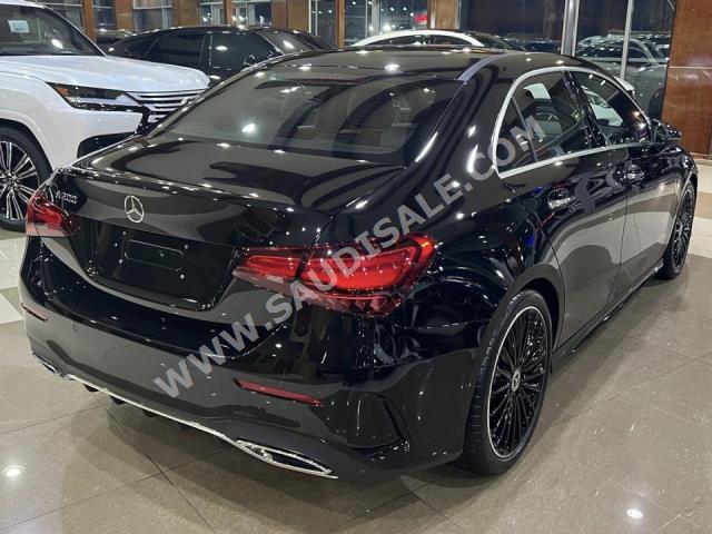 2023 مرسيدس - بنز أي 200