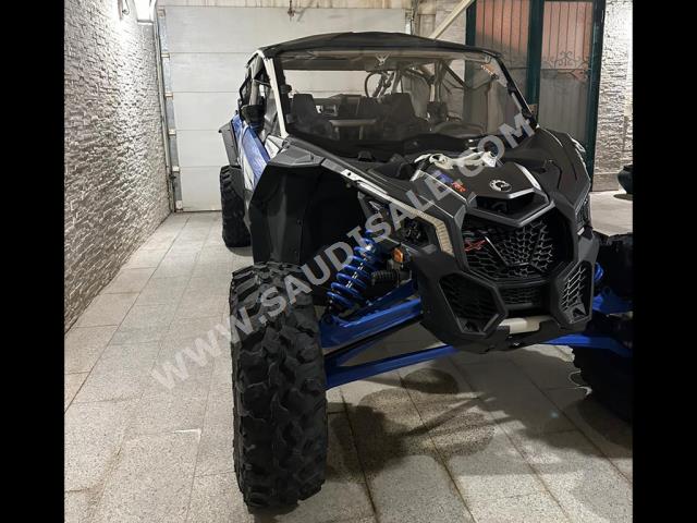 2022 كان-ام مافريك إكس أر إس