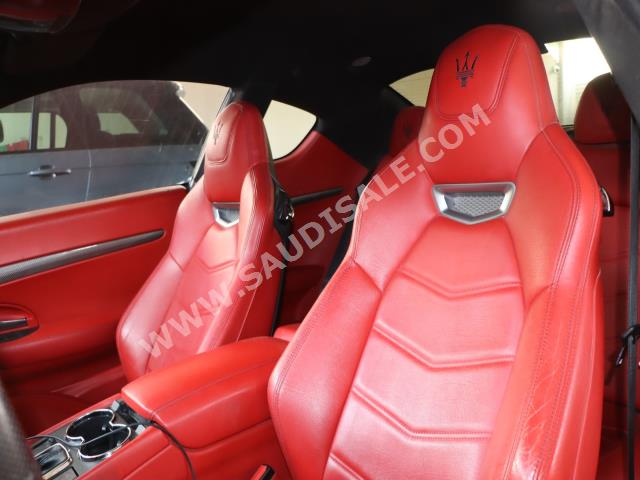 2016 مازيراتي جرانتوريزمو اس