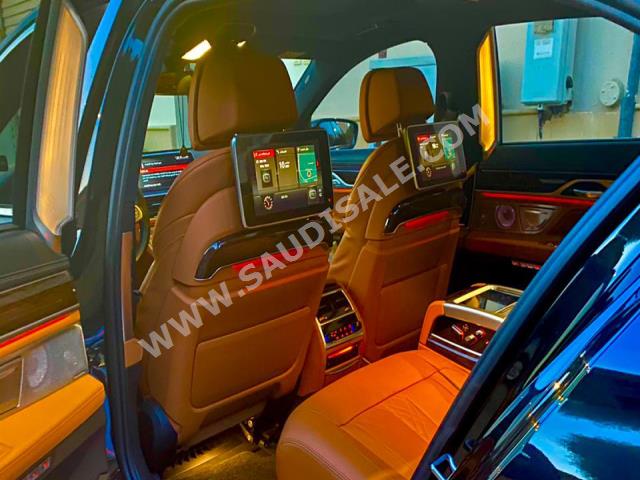 2017 BMW 7 Series 750Li