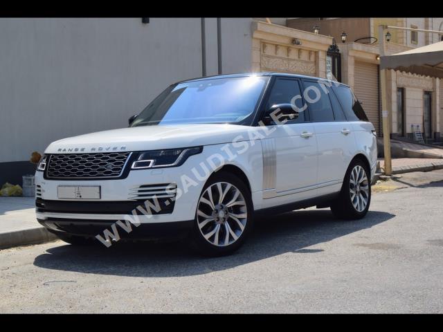 2019 لاند روفر رينج روفر فوج