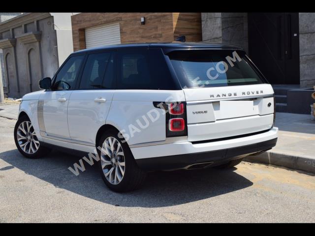 2019 لاند روفر رينج روفر فوج