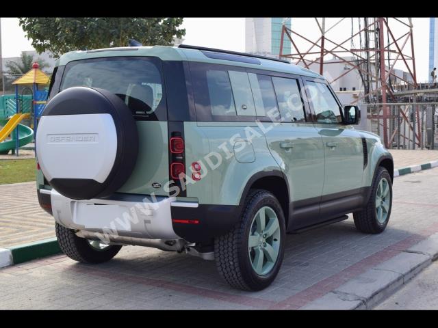 2023 لاند روفر ديفيندر اكس