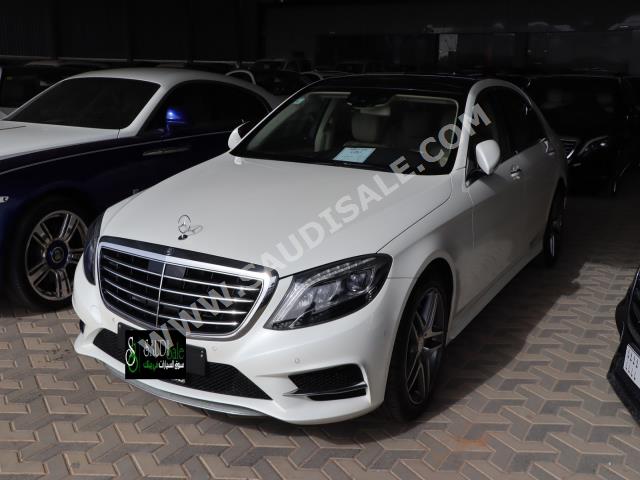 2014 مرسيدس - بنز إس 400