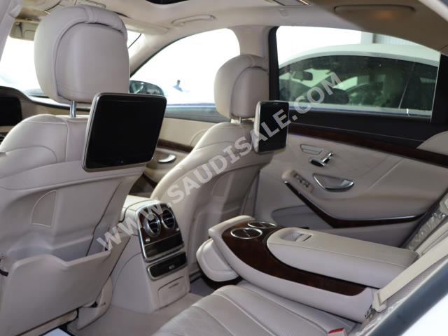 2014 مرسيدس - بنز إس 400