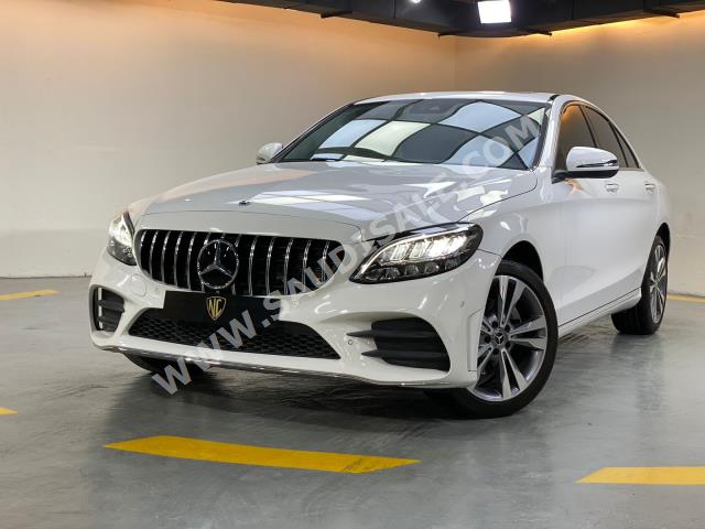 2019 Mercedes-Benz C 220