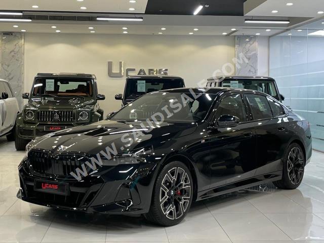 2024 بي ام دبليو الفئة الخامسة 520 أي