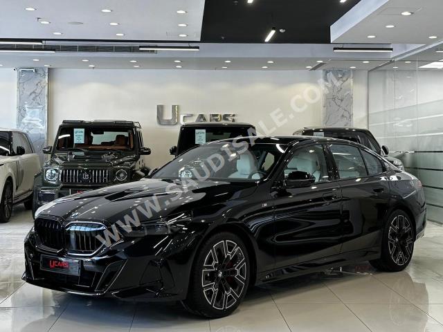 2024 بي ام دبليو الفئة الخامسة 520 أي