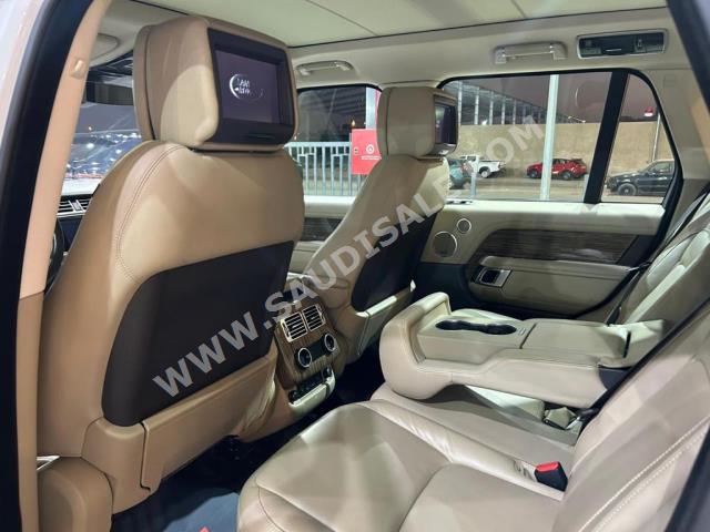 2019 لاند روفر رينج روفر فوج