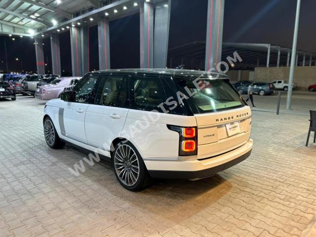 2019 لاند روفر رينج روفر فوج