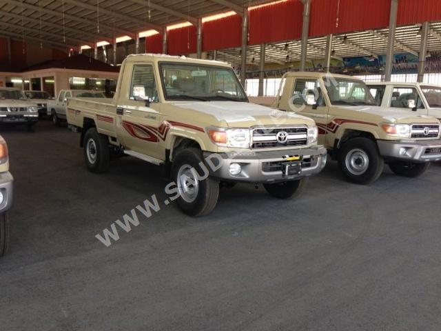 2013 Toyota Land Cruiser LX