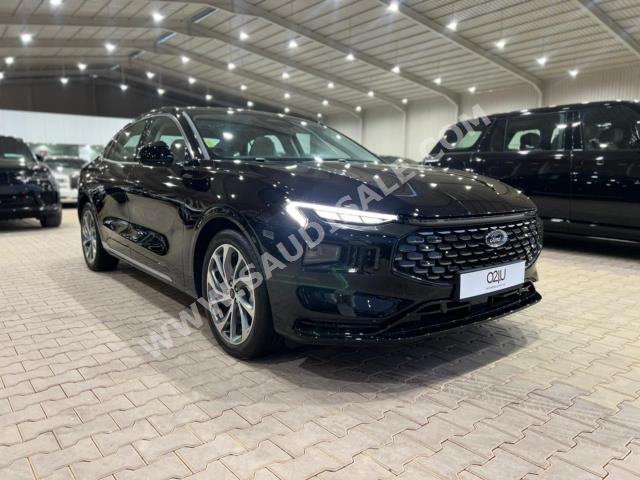 2023 Ford Taurus Titanium