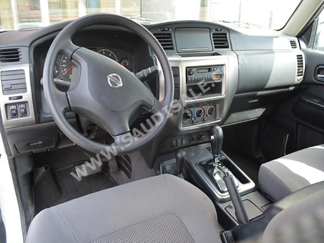 2011 نيسان باترول