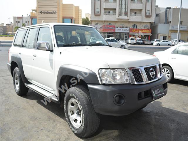 2011 نيسان باترول