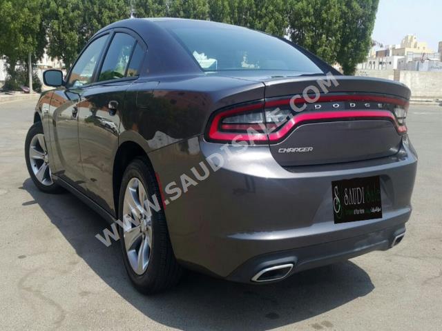 2016 دودج تشارجر