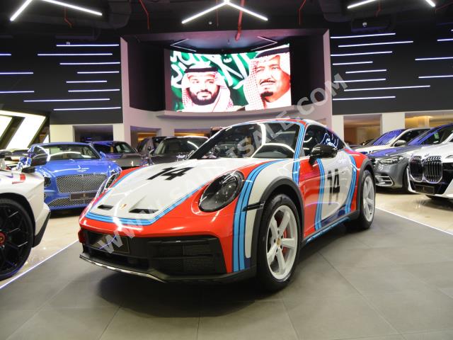 2023 Porsche 911 Dakar