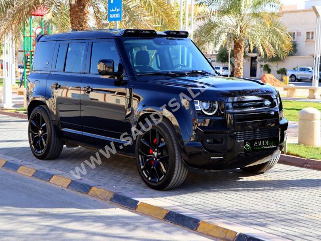 2021 لاند روفر ديفيندر اس اي