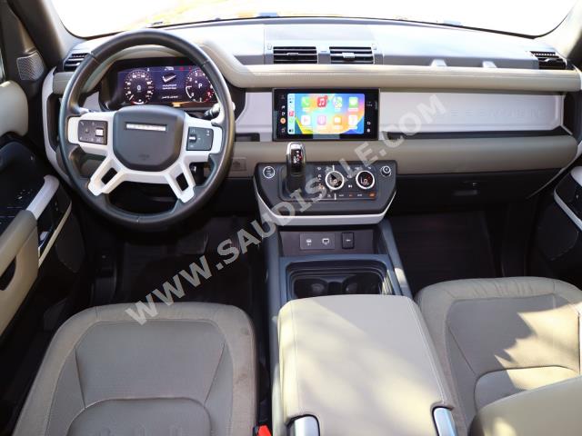 2021 لاند روفر ديفيندر اس اي