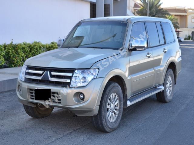 2012 Mitsubishi Pajero
