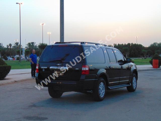 2013 Ford Expedition XLT