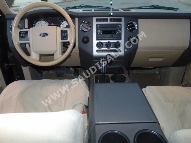 2013 Ford Expedition XLT
