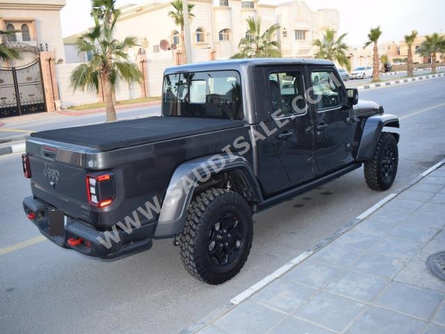 2020 جييب جلادياتور ربيكون