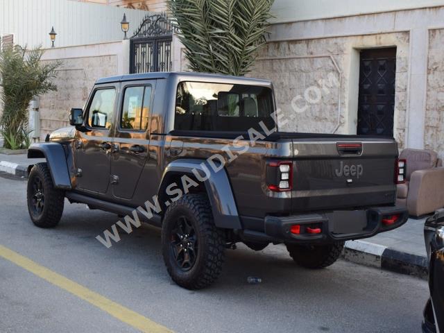 2020 جييب جلادياتور ربيكون