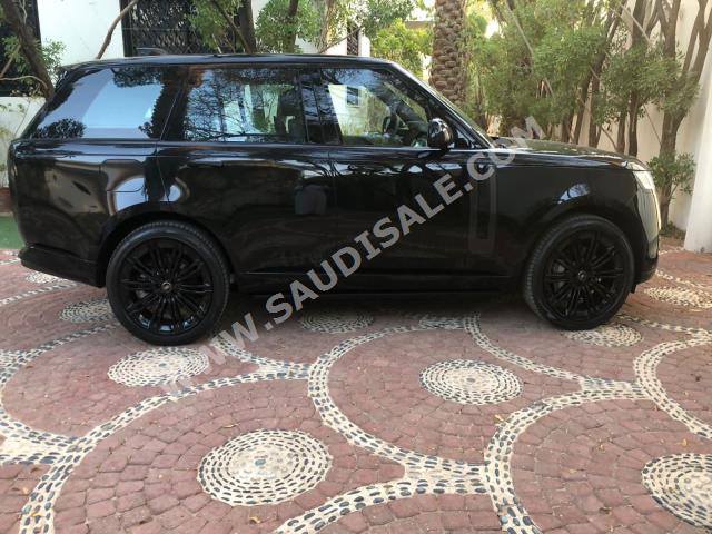 2023 لاند روفر رينج روفر فوج