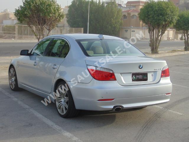 2010 بي ام دبليو الفئة الخامسة 520 أي