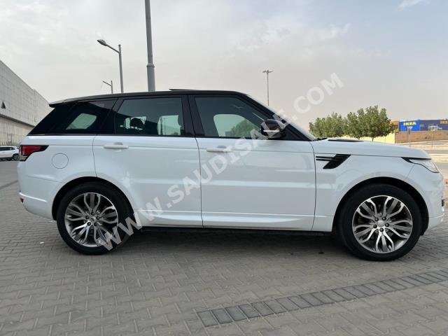 2017 لاند روفر رينج روفر سبورت سوبر تشارج