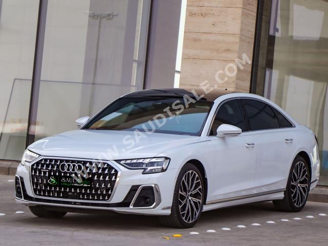 2023 اودي اي 8 ال اس لاين