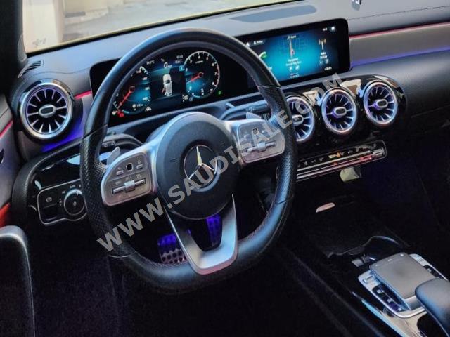 2020 مرسيدس - بنز أي 250