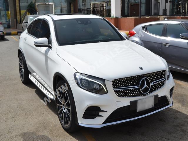 2019 مرسيدس - بنز جي إل سي 300