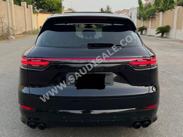 2021 بورش كايين جي تي اس