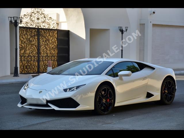 2015 لمبرجيني هوراكان