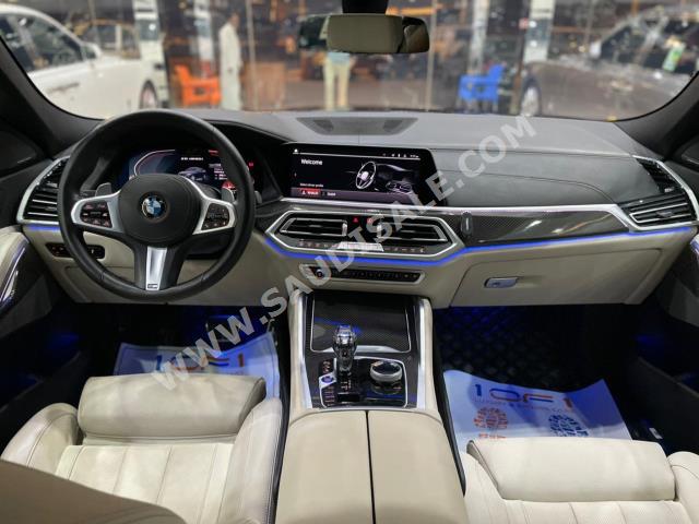 2022 بي ام دبليو الفئة اكس 6 إم 50 أي