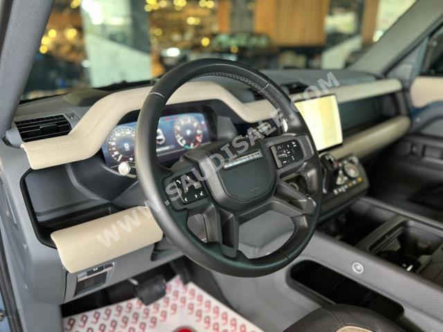 2022 لاند روفر ديفيندر اكس داينمك
