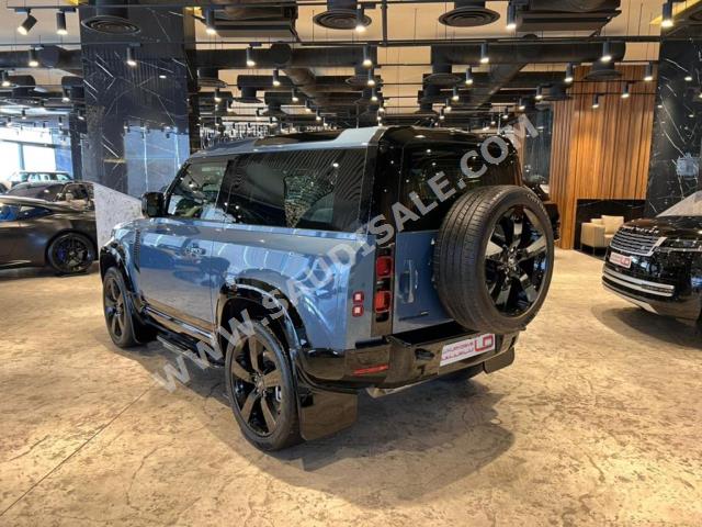 2022 لاند روفر ديفيندر اكس داينمك