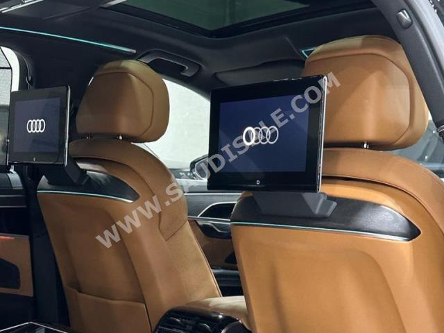 2023 اودي اي 8 ال