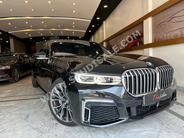 2020 بي ام دبليو الفئة السابعة 730 إل أي