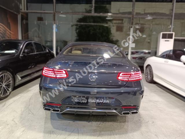 2017 مرسيدس - بنز إس 63 كوبيه