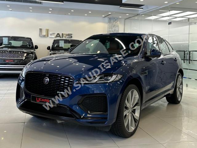 2021 جاكوار اف-بيس