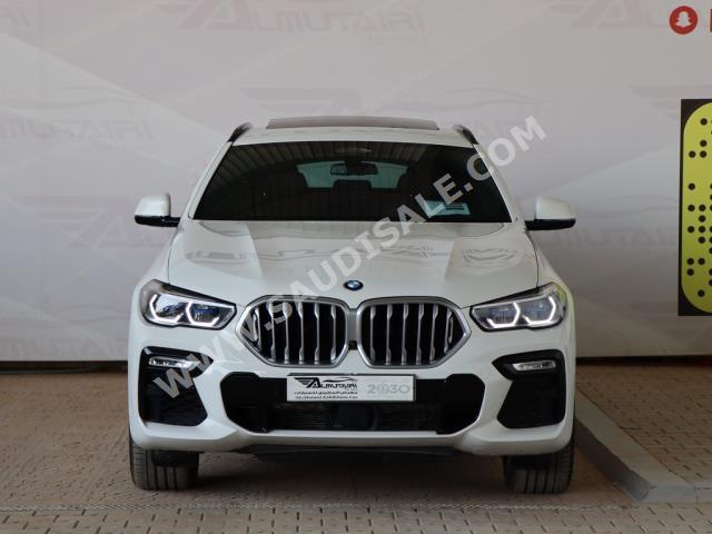 2021 BMW X Series 6
