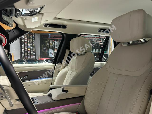 2022 لاند روفر رينج روفر اوتوبيوغرافي