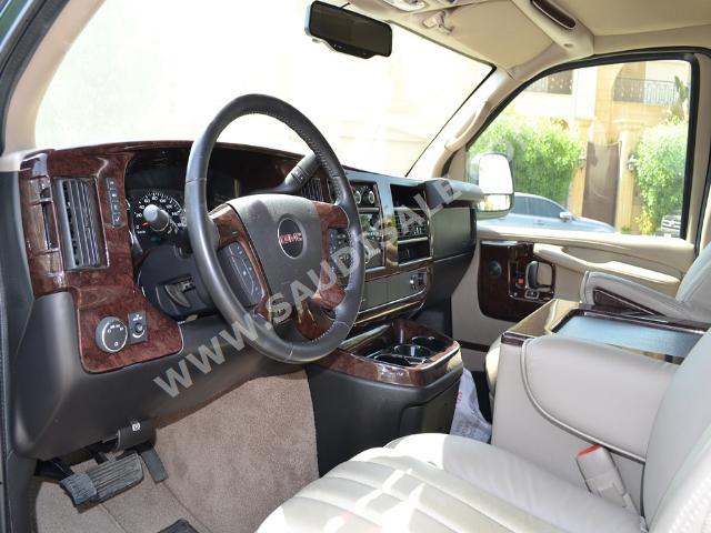 2012 GMC Savana