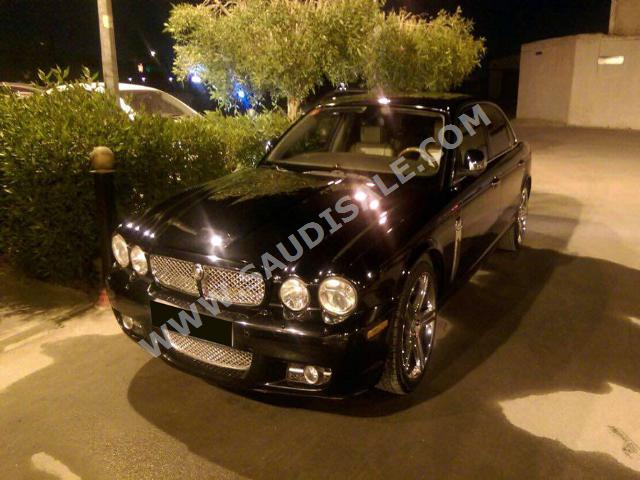 2009 جاكوار اكس جي