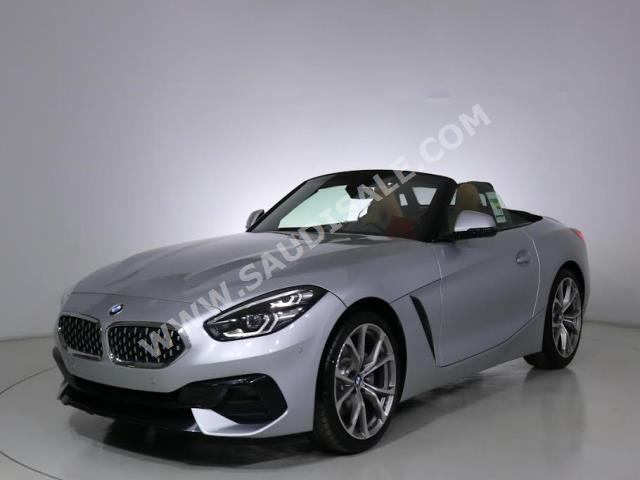 2022 بي ام دبليو الفئة زد 4