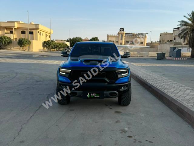 2022 دودج رام تي ار اكس