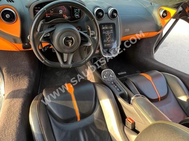 2016 مكلارين 570 اس